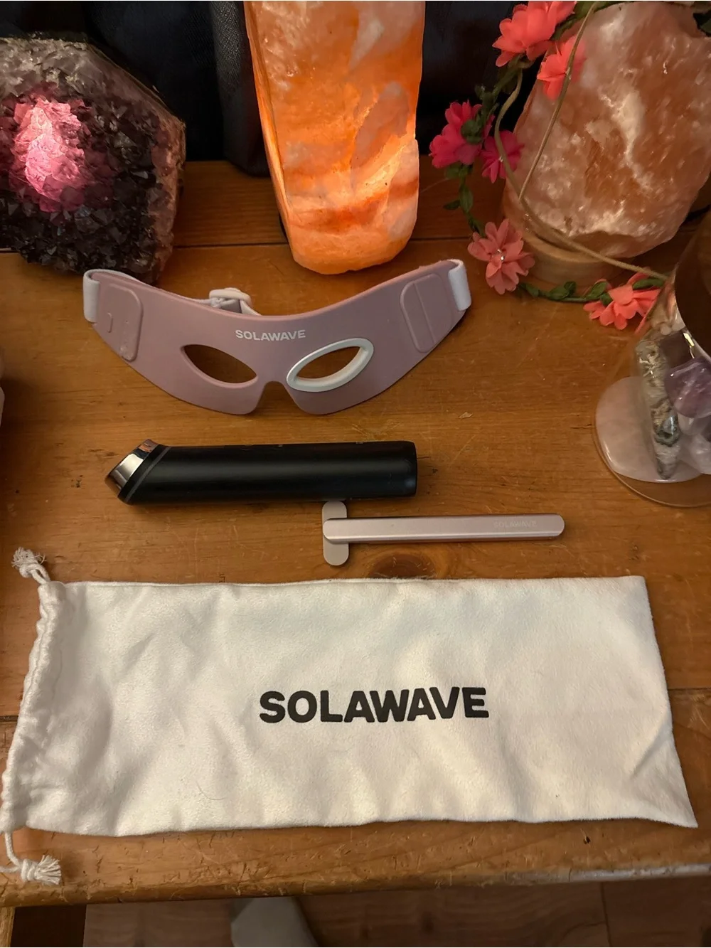 Solawave Red Light Eye Mask, Solawave Red Light Wand & Medicube Booster